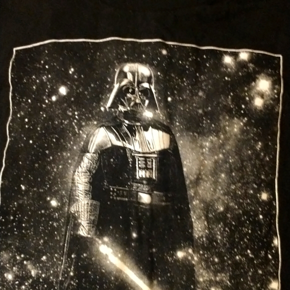EUC! Lucasfilms Ltd Star Wars Darth Vader Light Saber Print T-shirt Size S - Picture 7 of 9